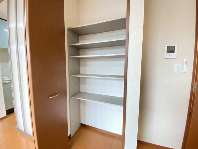 リビング収納