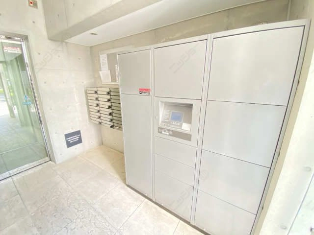 集合ポスト・宅配ボックス