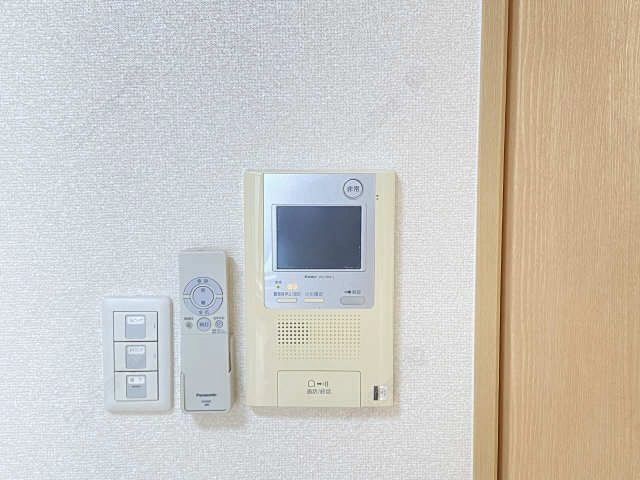 モニター付きインターホン