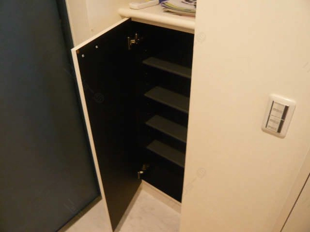 シューズBOX