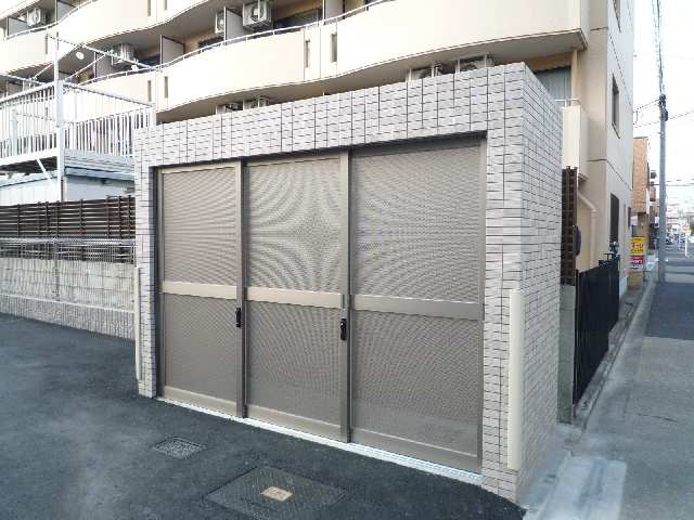 ごみ置場