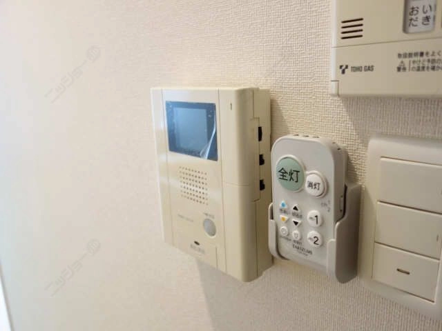モニター付きインターホン
