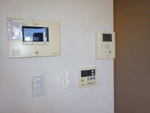 モニター付きインターホン