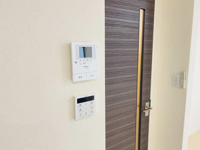 モニター付きインターホン