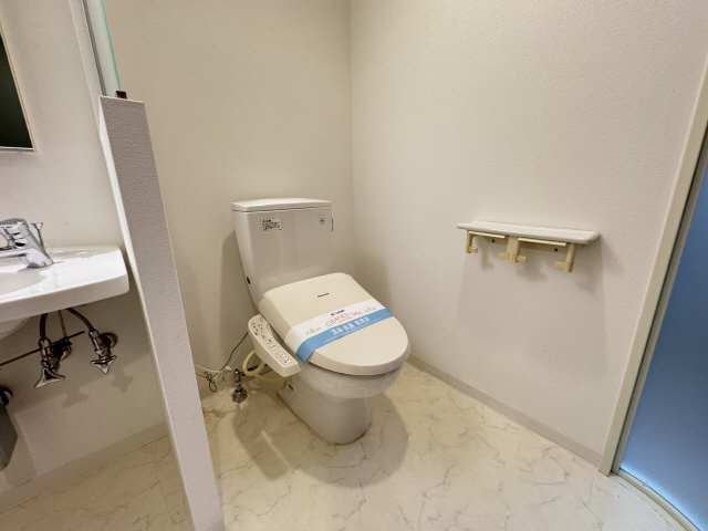 WC