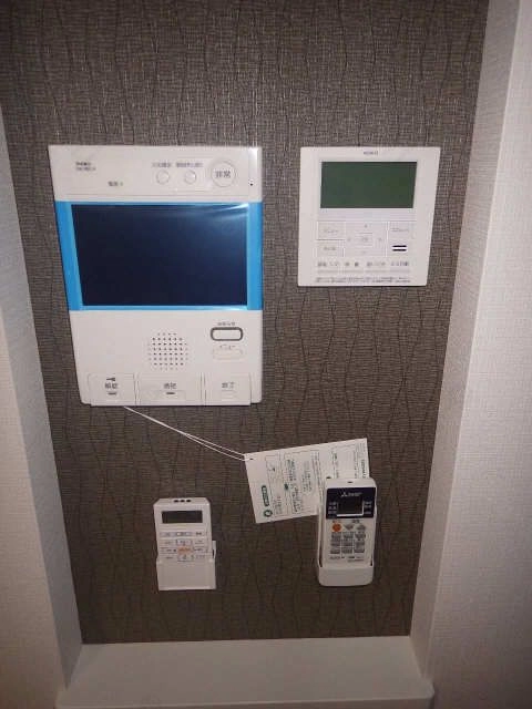 モニター付インターホン