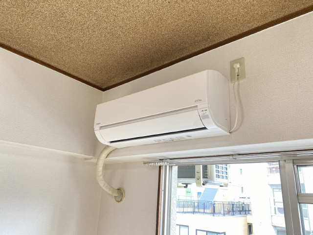 エアコン