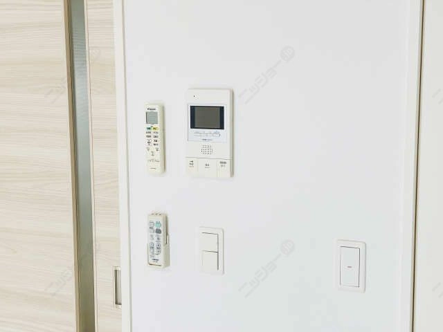 モニター付きインターホン
