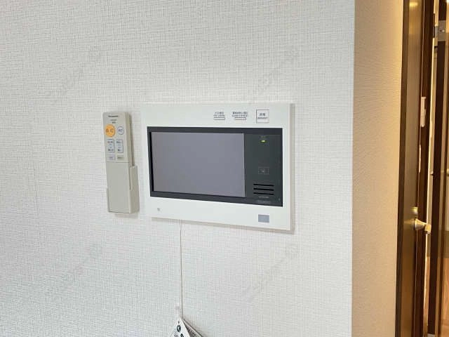 モニター付きイン ターホン
