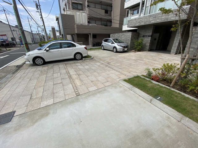 駐��車場