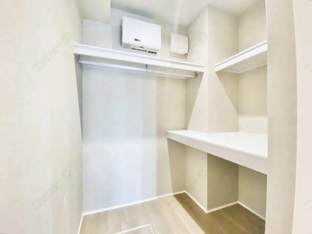 ウォークインクロー  ゼット