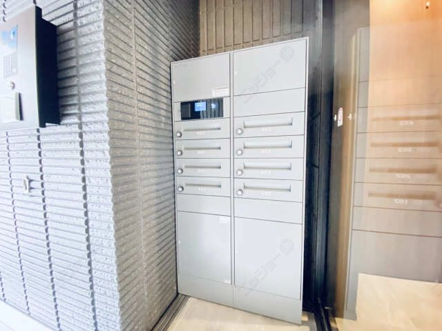 集合ポスト・宅配ボックス