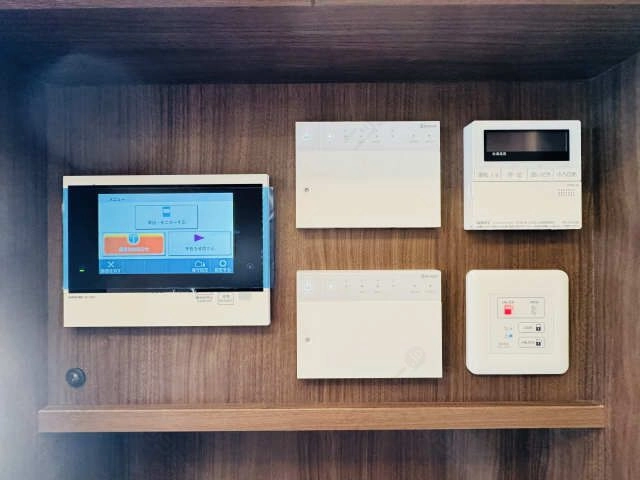 モニター付きインターホン