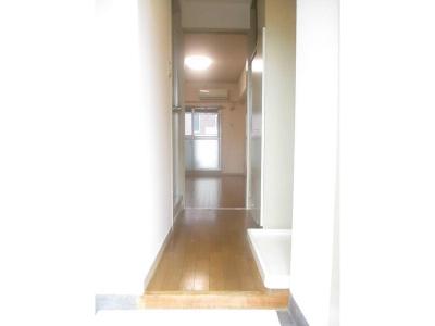 Komodokasa Miwa 3階 玄関