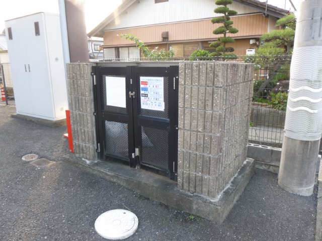 ゴミ置場