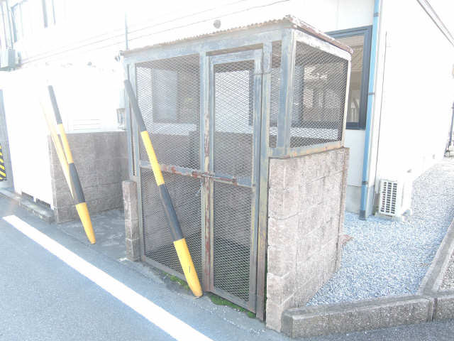 ゴミステーション