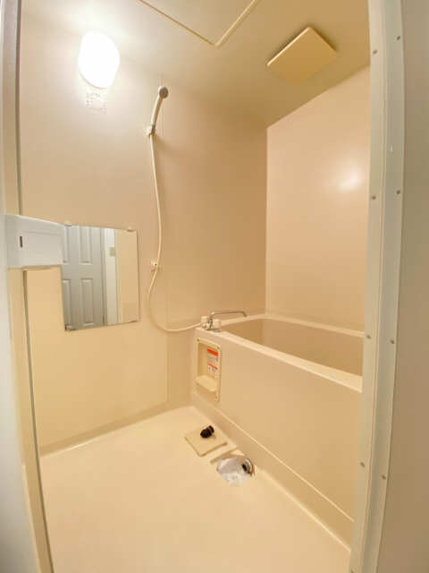 プチシャトーカノー 2階 浴室