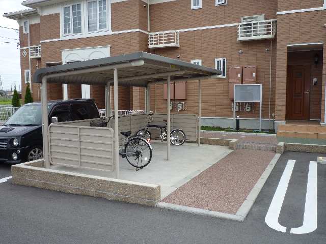 中野区立中野駅北口中央 西自転車駐車場