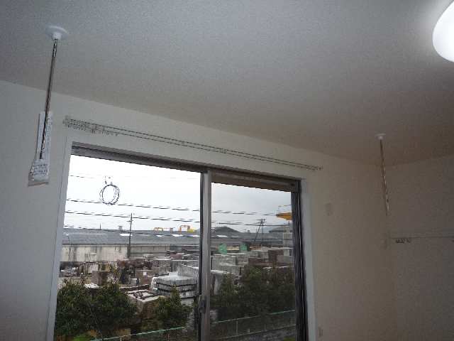 南洋室室内物干し