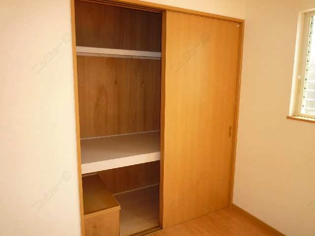 2F南洋室収納①