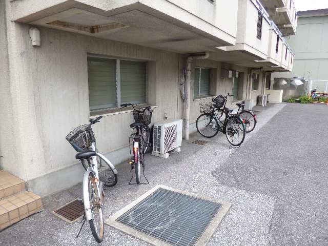 ミライフ室村町 4階 サイクルポート