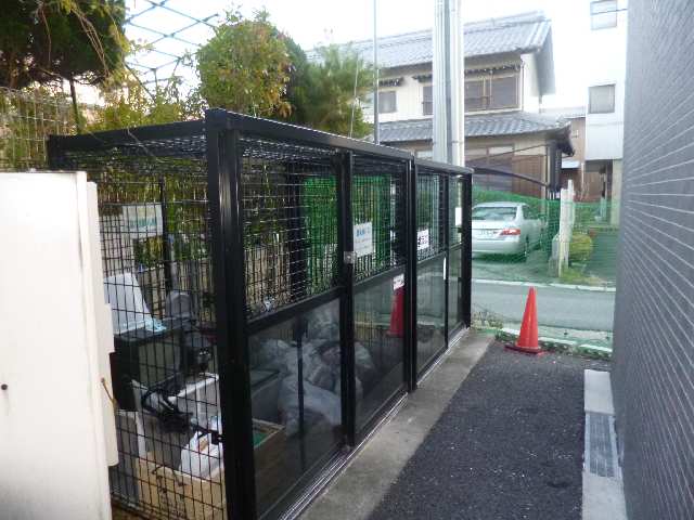 ゴミ捨て場