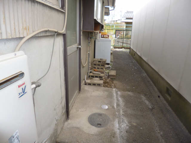 笠木町西田貸家　北棟  外