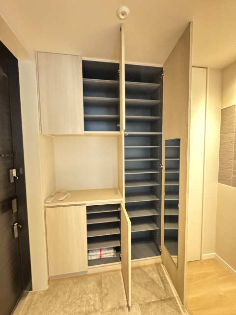 シューズBOX