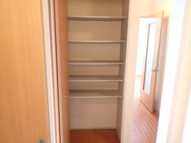 廊下収納