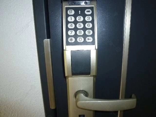 テンキーロック