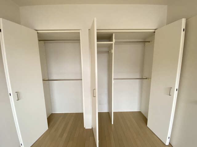 洋室収納