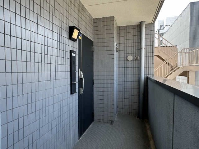 玄関ドア