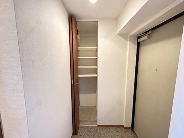 シューズボックス