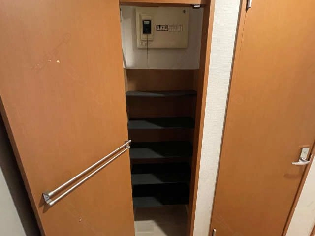 シューズボックス