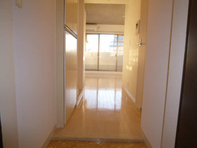 CHATEAU&HOTEL MEIEKI-MINAMI 2ND 11階 玄関
