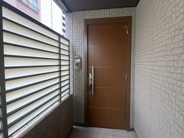玄関ドア