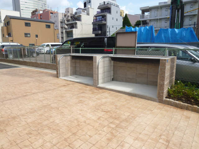 ゴミ置き場