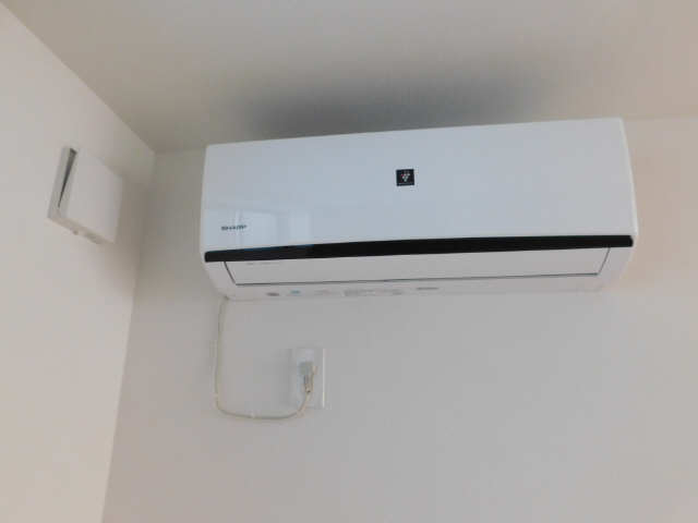 エアコン洋室
