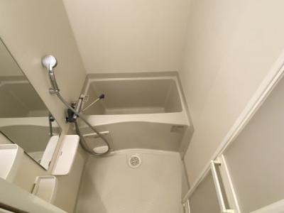 ﾌﾟﾚｻﾝｽ名古屋STATIONﾙﾐｱｽ 2階 浴室