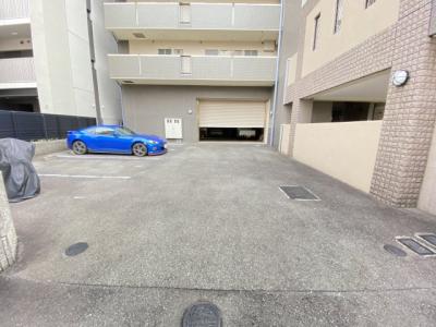 スカイフラット名古屋 7階 駐車場