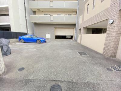 スカイフラット名古屋 3階 駐車場