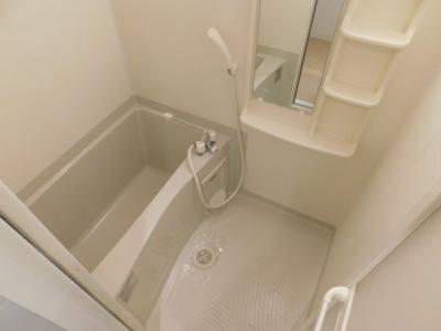 プレサンス名古屋STATIOザ・シティ 2階 浴室