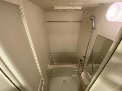 プレサンス名古屋STATIONﾌﾚｱ 8階 浴室