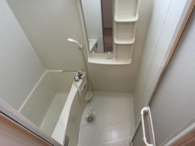 プレサンス名古屋ｽﾃｰｼｮﾝｱﾌﾞｿﾘｭｰﾄ 8階 浴室