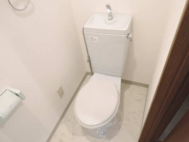 秀島ビルＣｒａｓｔｉｎａ１０８ 3階 WC