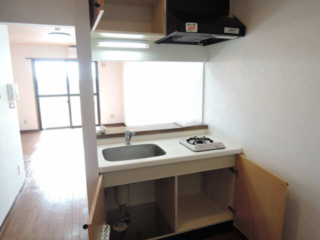 秀島ビルＣｒａｓｔｉｎａ１０８ 3階 キッチン