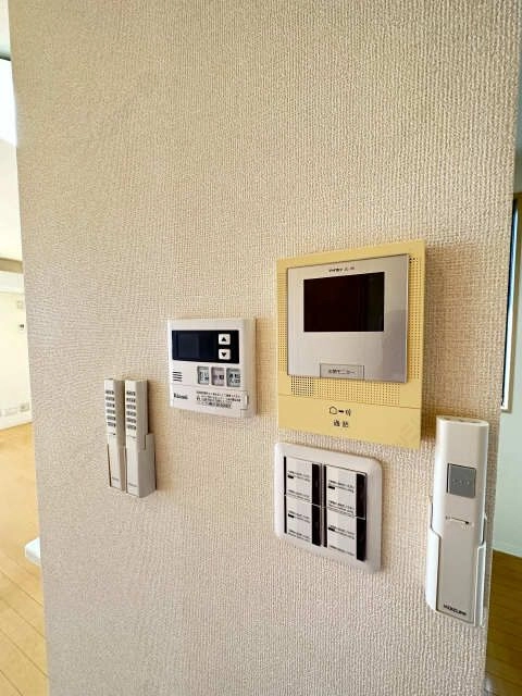 モニター付きインターホン