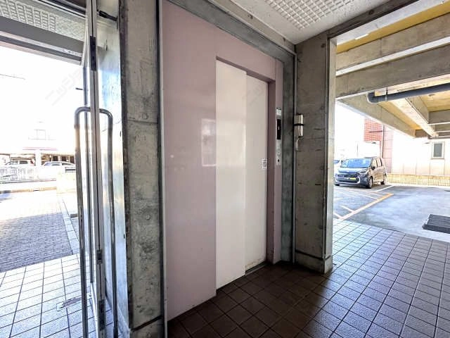 エレベーター