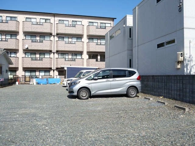 敷地外駐車場