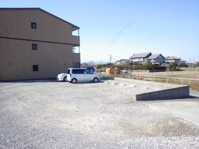 敷地外駐車場